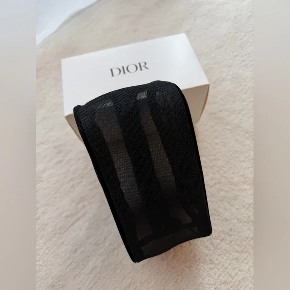 BNWT Dior Black Mesh Logo Travel Pouch Make Up Bag - Picture 3 of 5